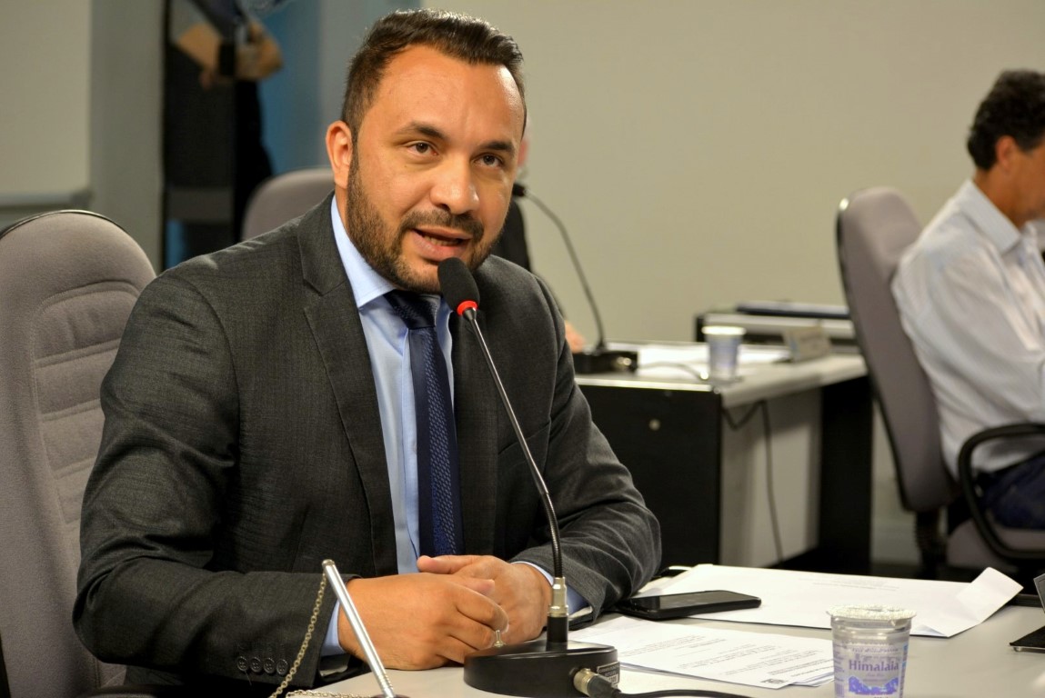 Vereadores reivindicam pagamento em pecúnia da licença prêmio aos servidores municipais